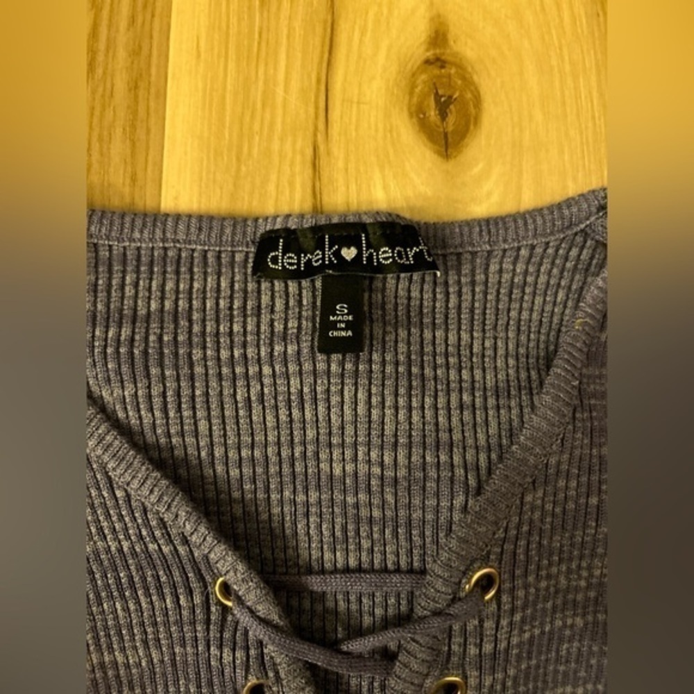 Long sleeve ribbed knit shirt, color lavender, size S - Picture 5 of 6